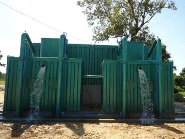 一體化凈水設(shè)備特點(diǎn)及工作原理分析